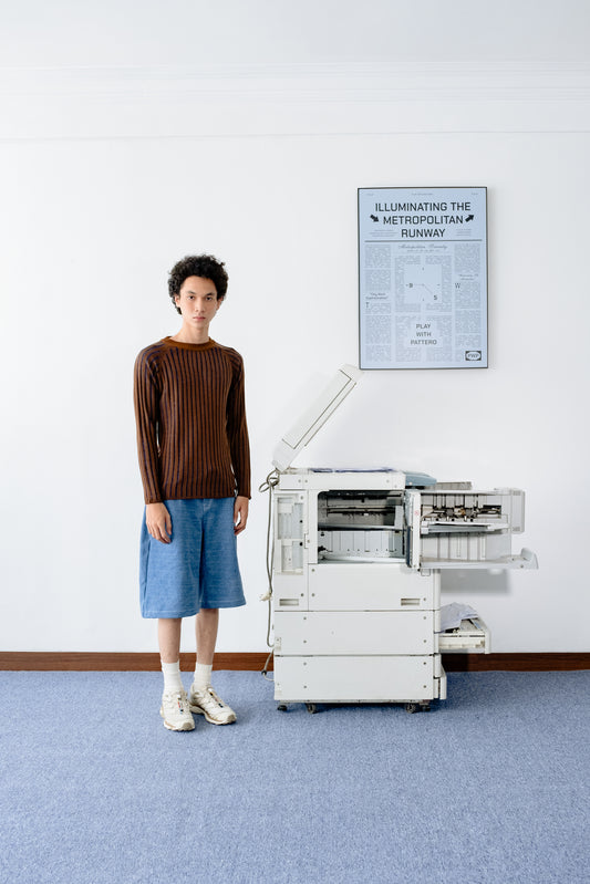 Ebony Streamlined Sweatshirt Longsleeve