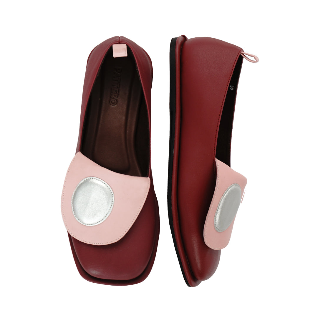 Serenade of Opera Flat Shoes - Maroon/Pink - Silver