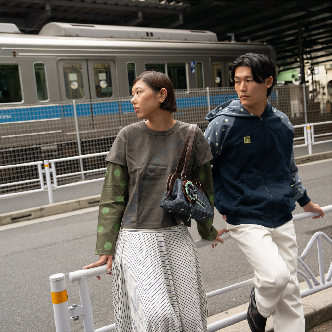 Pattero - The Warm Swirl Garden Green Longsleeve Tee